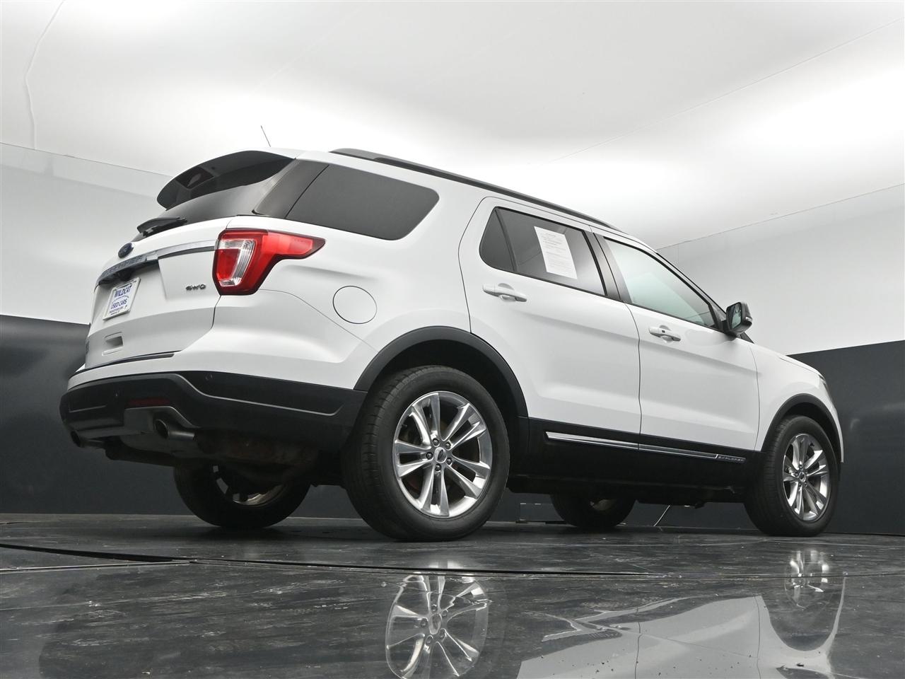 Ford Explorer XLT 4WD 2018
