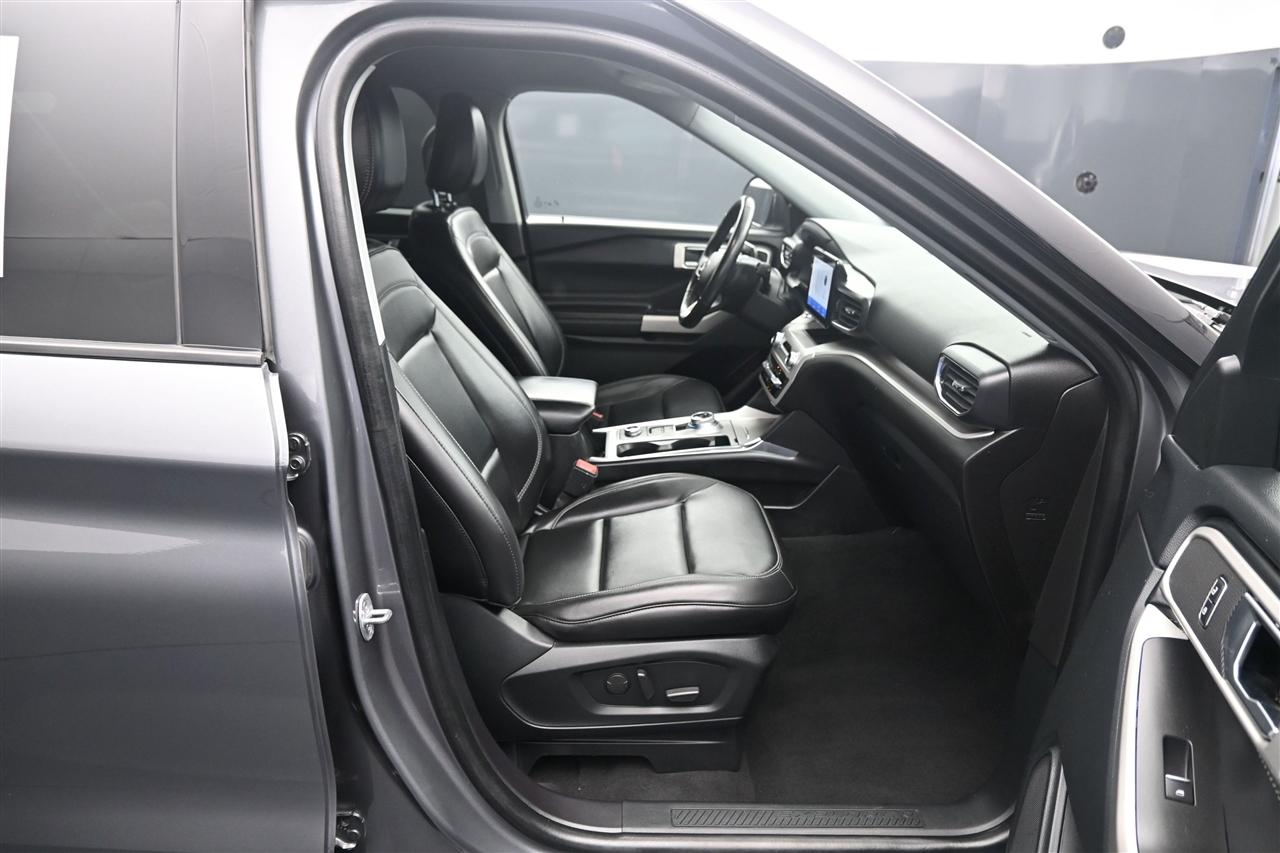 Ford Explorer XLT AWD 2022