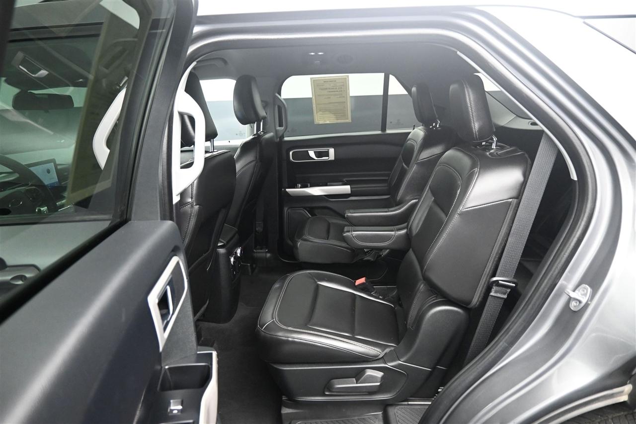 Ford Explorer XLT AWD 2022