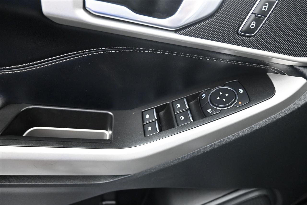 Ford Explorer XLT AWD 2022
