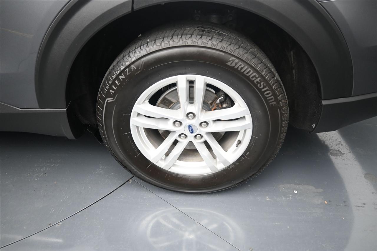 Ford Explorer XLT AWD 2022