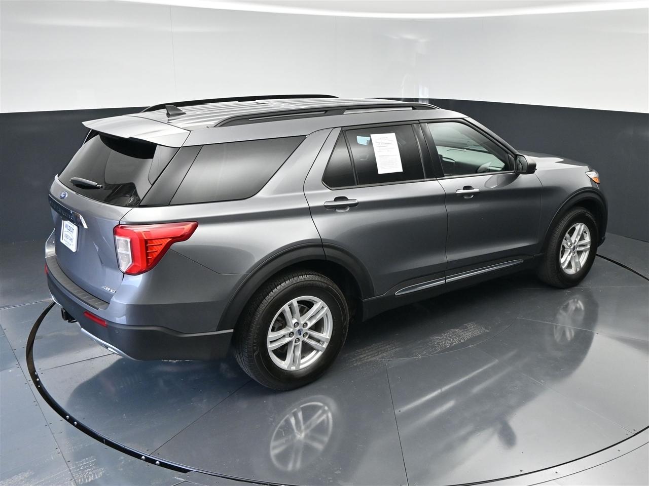 Ford Explorer XLT AWD 2022