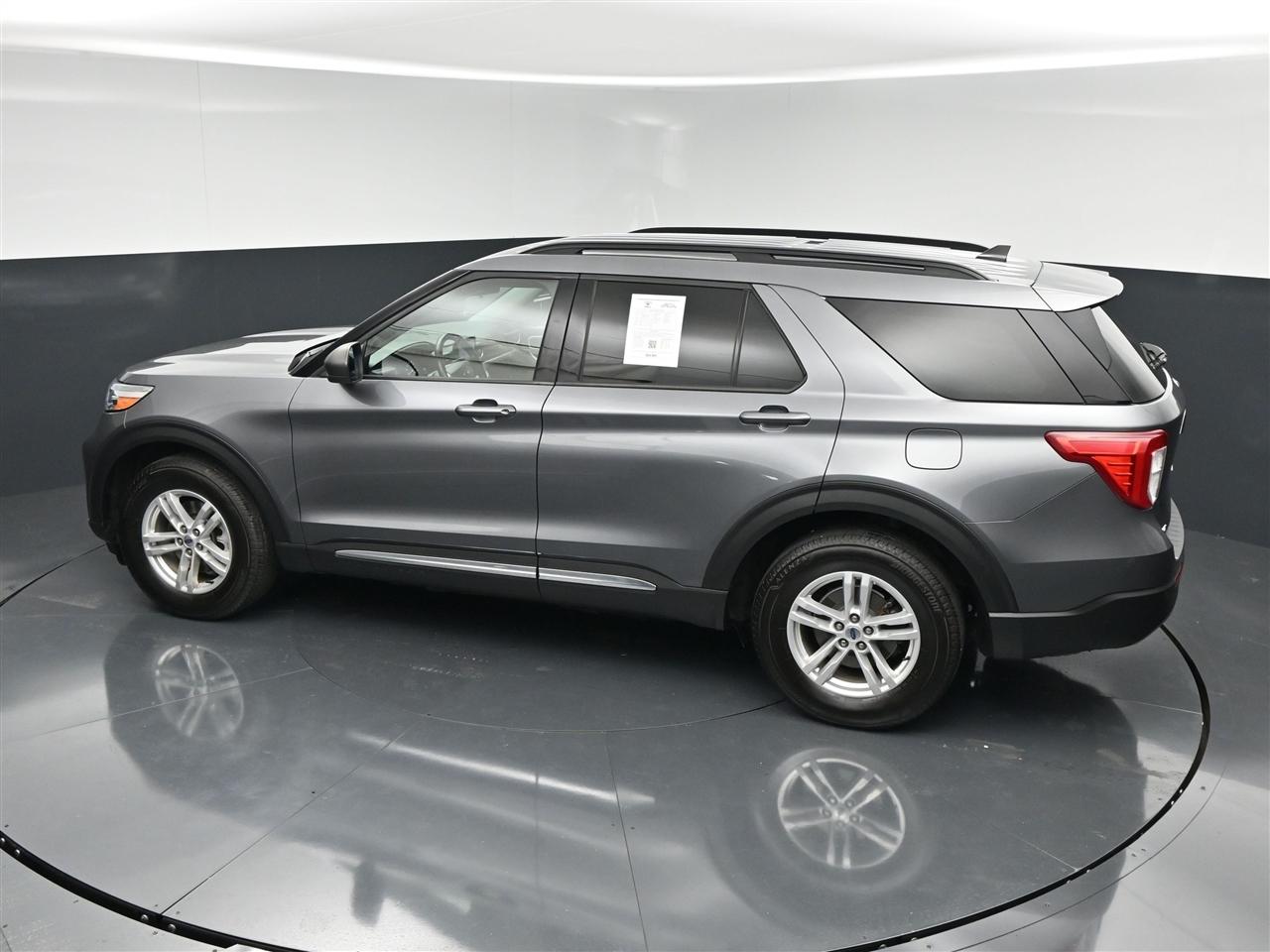 Ford Explorer XLT AWD 2022