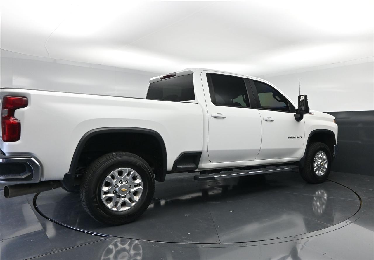 Chevrolet Silverado 2500HD LT Crew Cab Long Box 4WD 2023