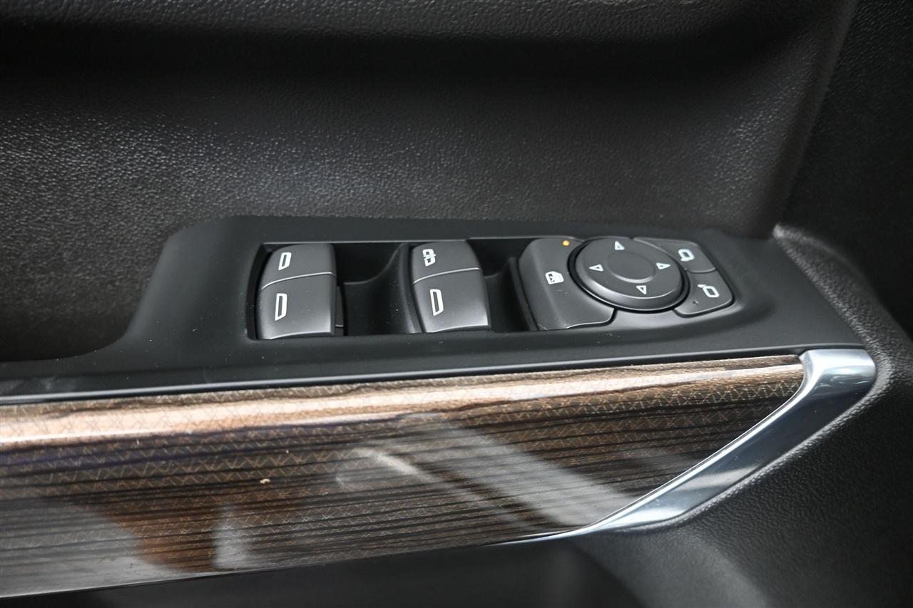 Chevrolet Silverado 2500HD LT Crew Cab Long Box 4WD 2023
