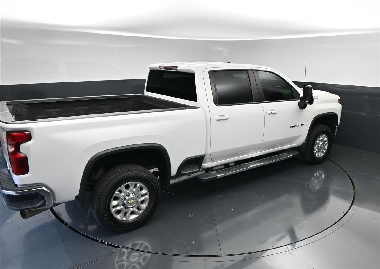 Chevrolet Silverado 2500HD LT Crew Cab Long Box 4WD 2023