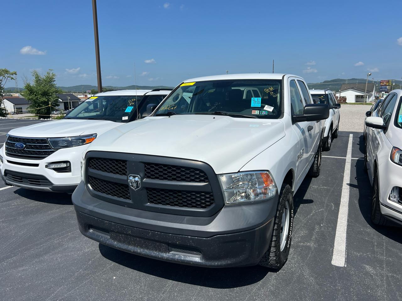 2016 RAM 1500 Tradesman Crew Cab SWB 4WD