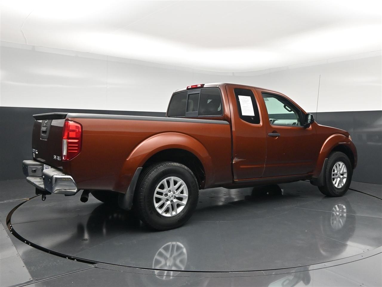 Nissan Frontier SV King Cab 5AT 4WD 2017