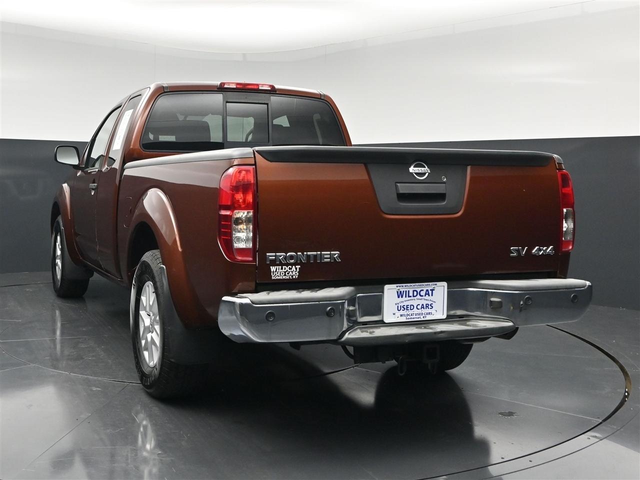 Nissan Frontier SV King Cab 5AT 4WD 2017