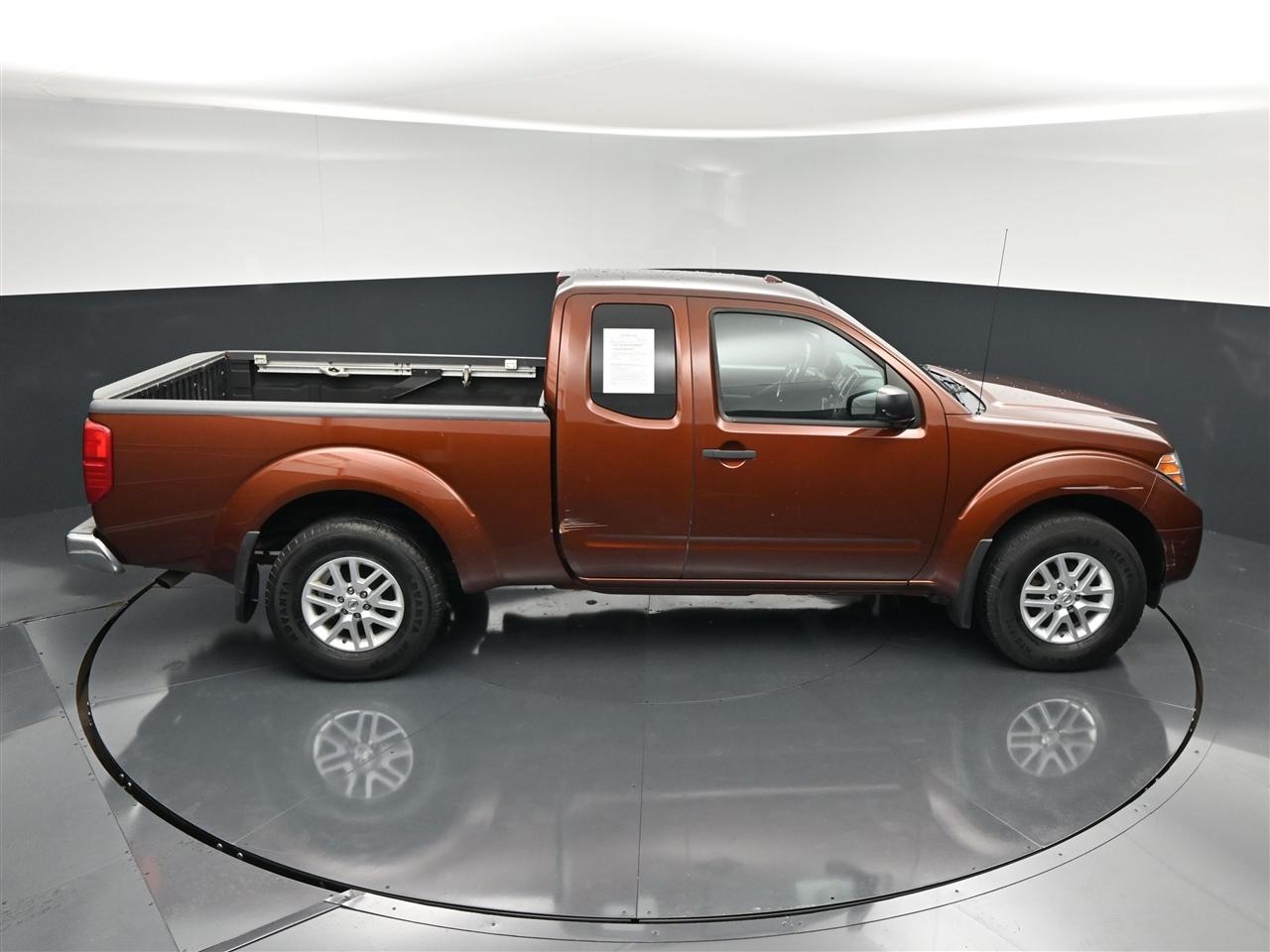 Nissan Frontier SV King Cab 5AT 4WD 2017