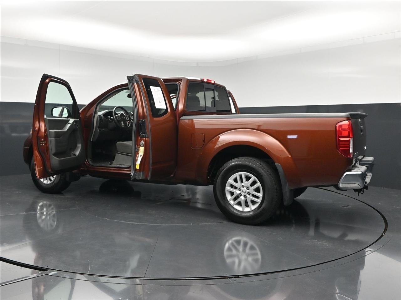 Nissan Frontier SV King Cab 5AT 4WD 2017