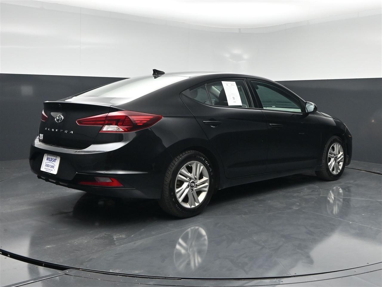 Hyundai Elantra Limited 2019