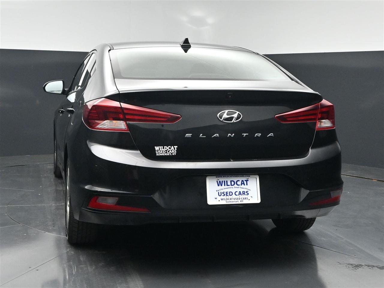 Hyundai Elantra Limited 2019