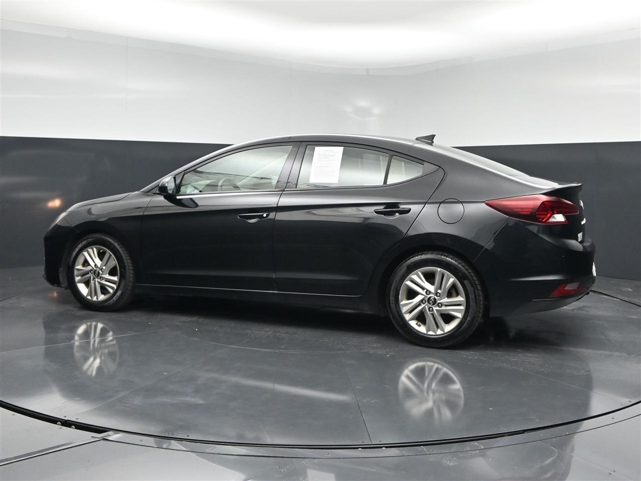 Hyundai Elantra Limited 2019