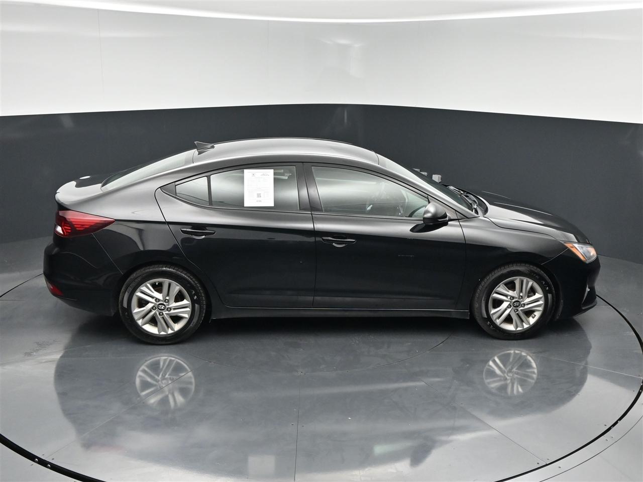 Hyundai Elantra Limited 2019