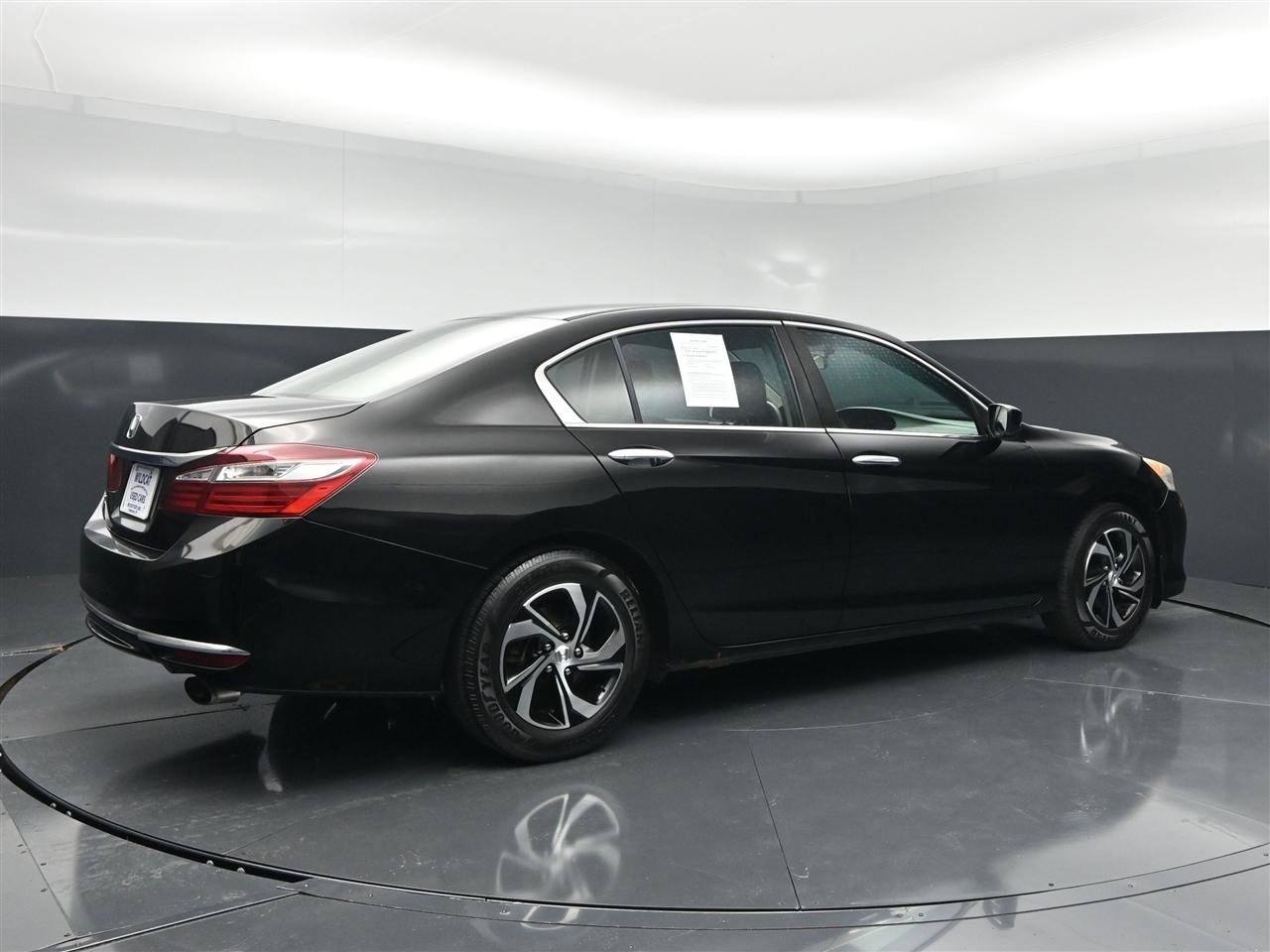 Honda Accord LX Sedan CVT 2017