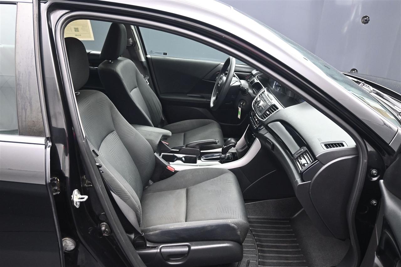 Honda Accord LX Sedan CVT 2017
