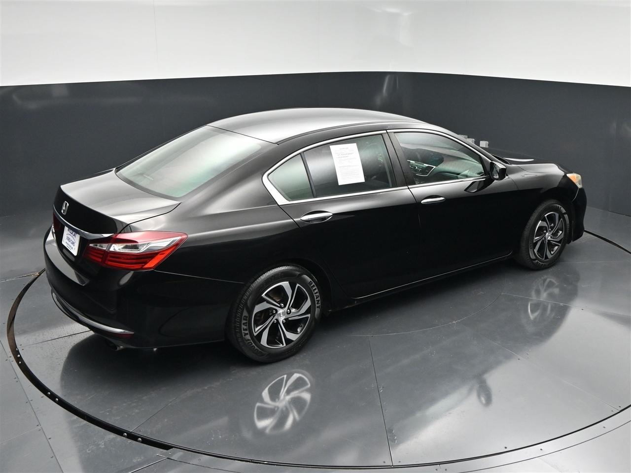 Honda Accord LX Sedan CVT 2017