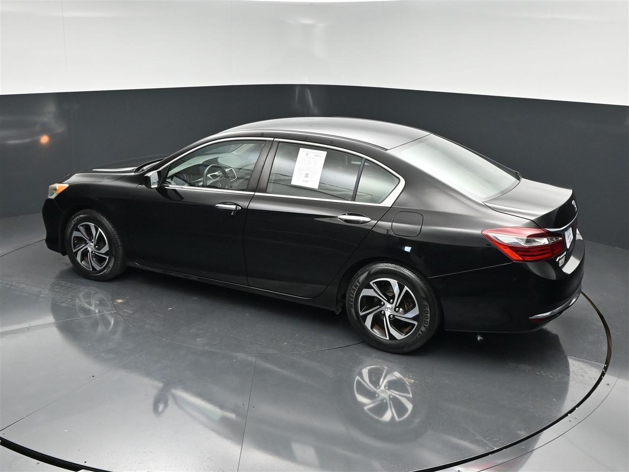 Honda Accord LX Sedan CVT 2017