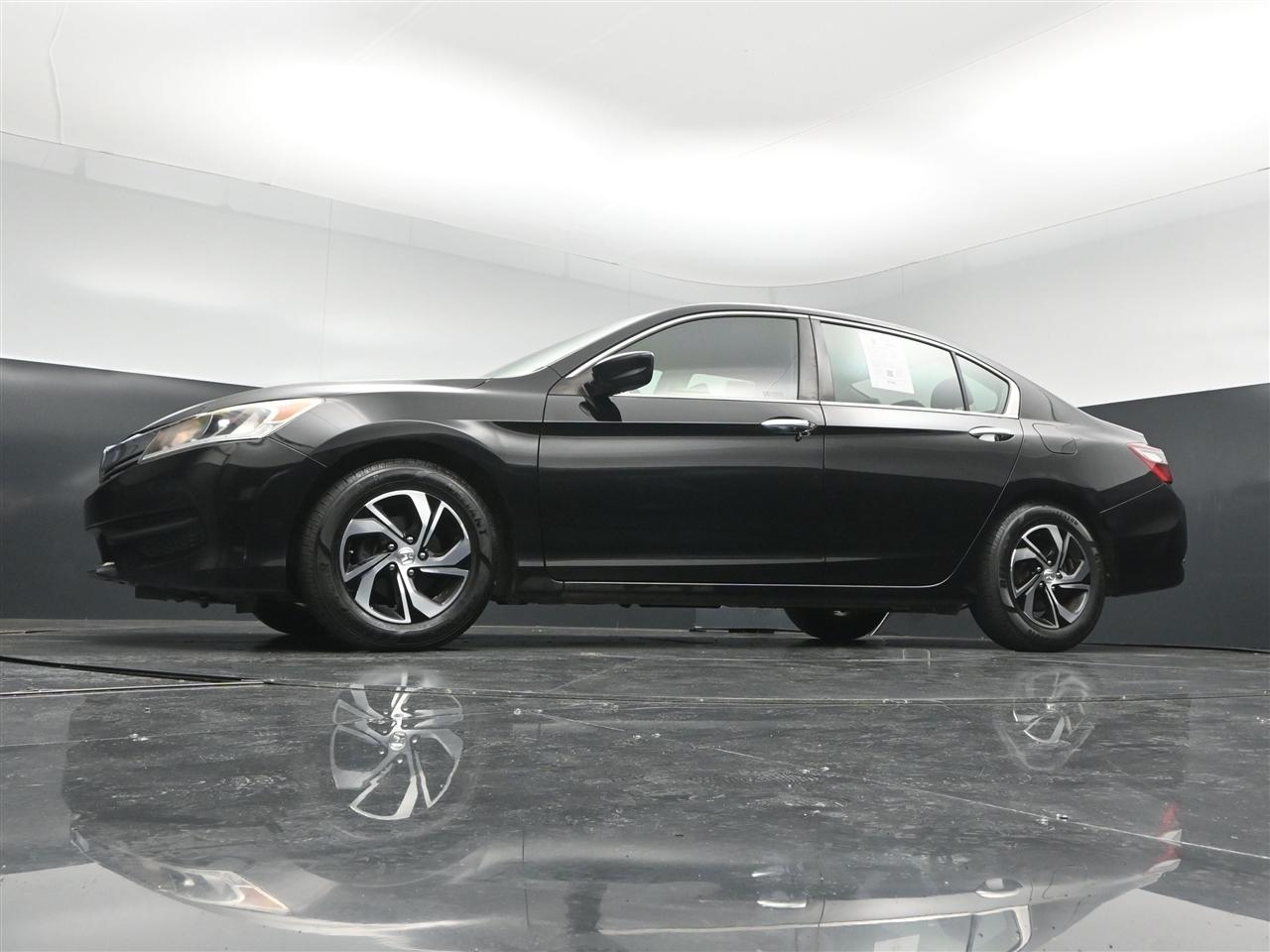 Honda Accord LX Sedan CVT 2017