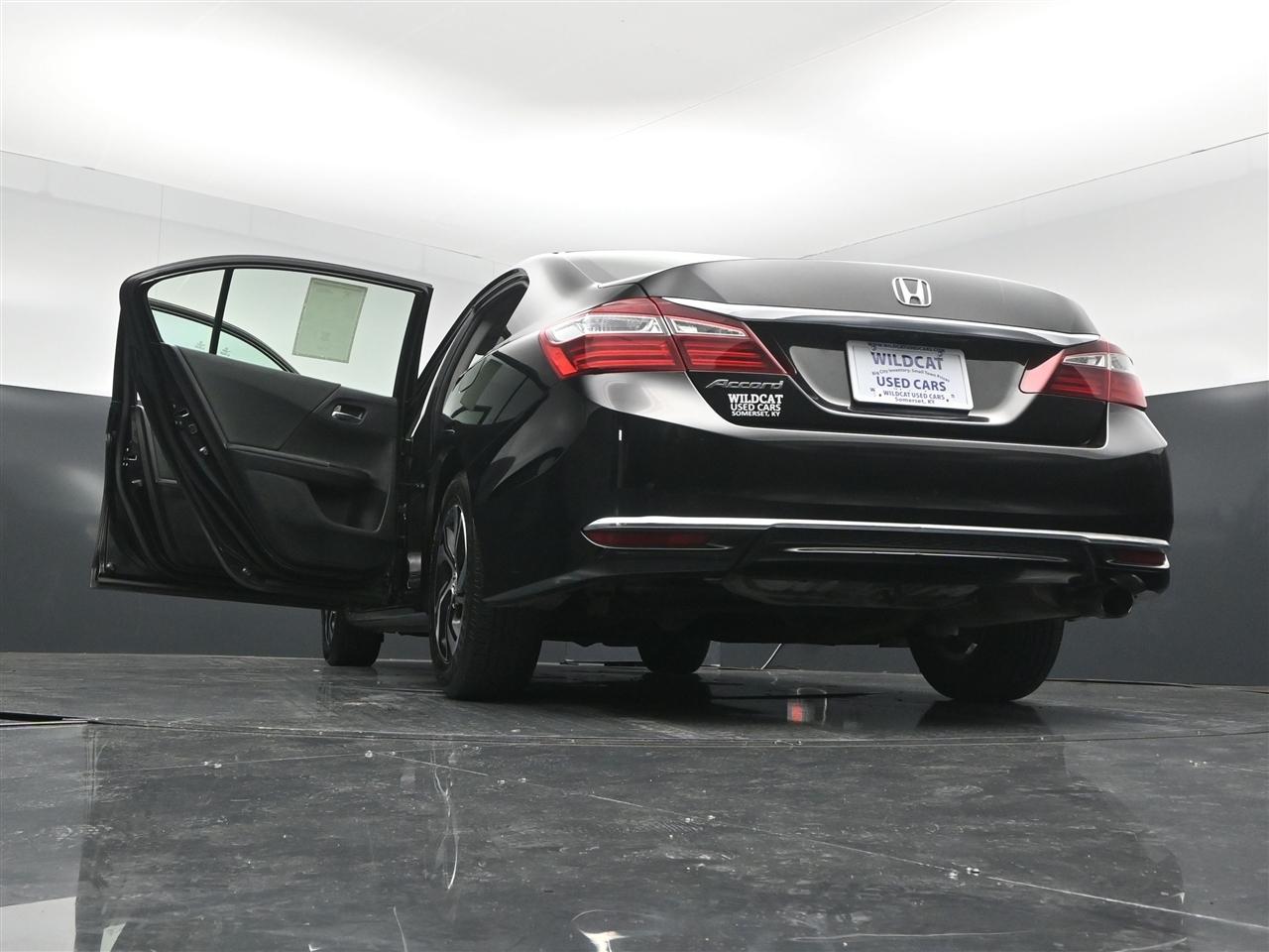 Honda Accord LX Sedan CVT 2017