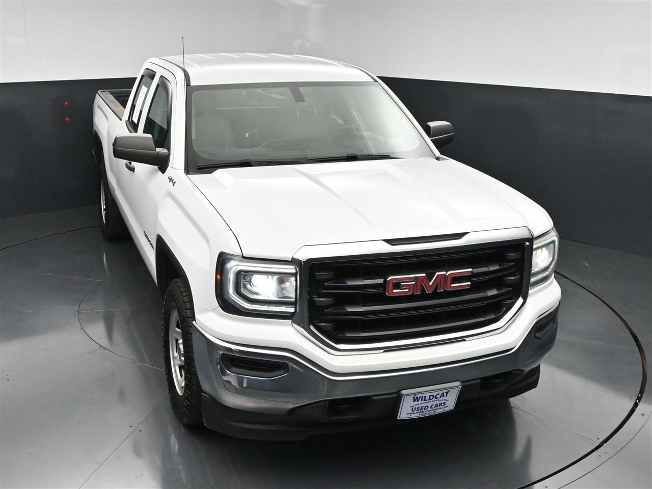 GMC Sierra 1500 Base Double Cab 4WD 2019