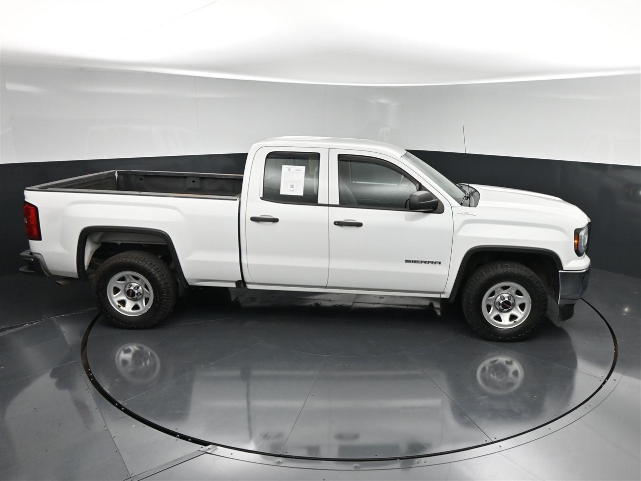 GMC Sierra 1500 Base Double Cab 4WD 2019