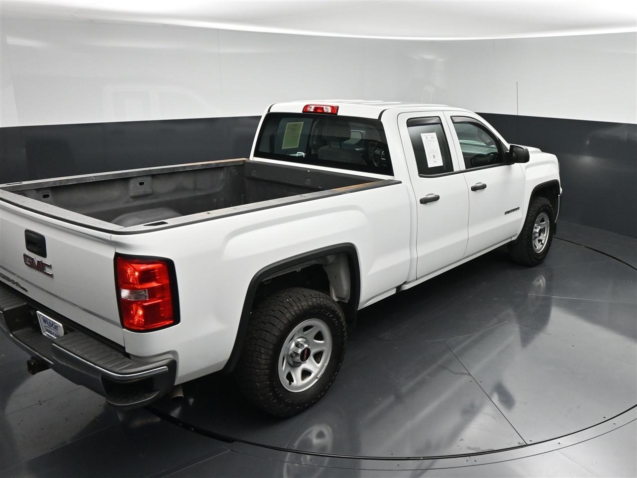 GMC Sierra 1500 Base Double Cab 4WD 2019