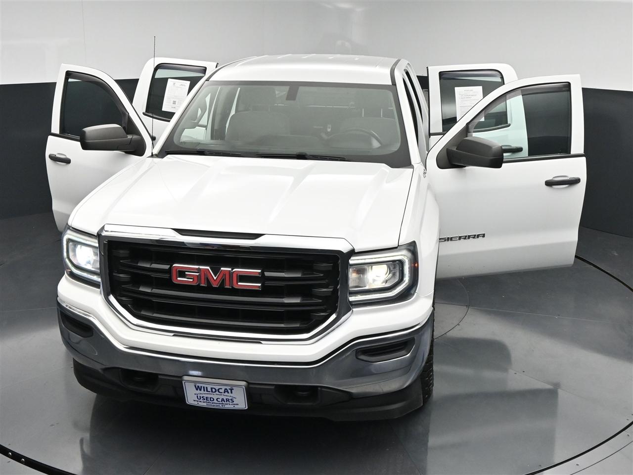 GMC Sierra 1500 Base Double Cab 4WD 2019