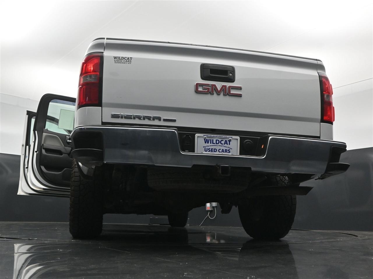 GMC Sierra 1500 Base Double Cab 4WD 2019
