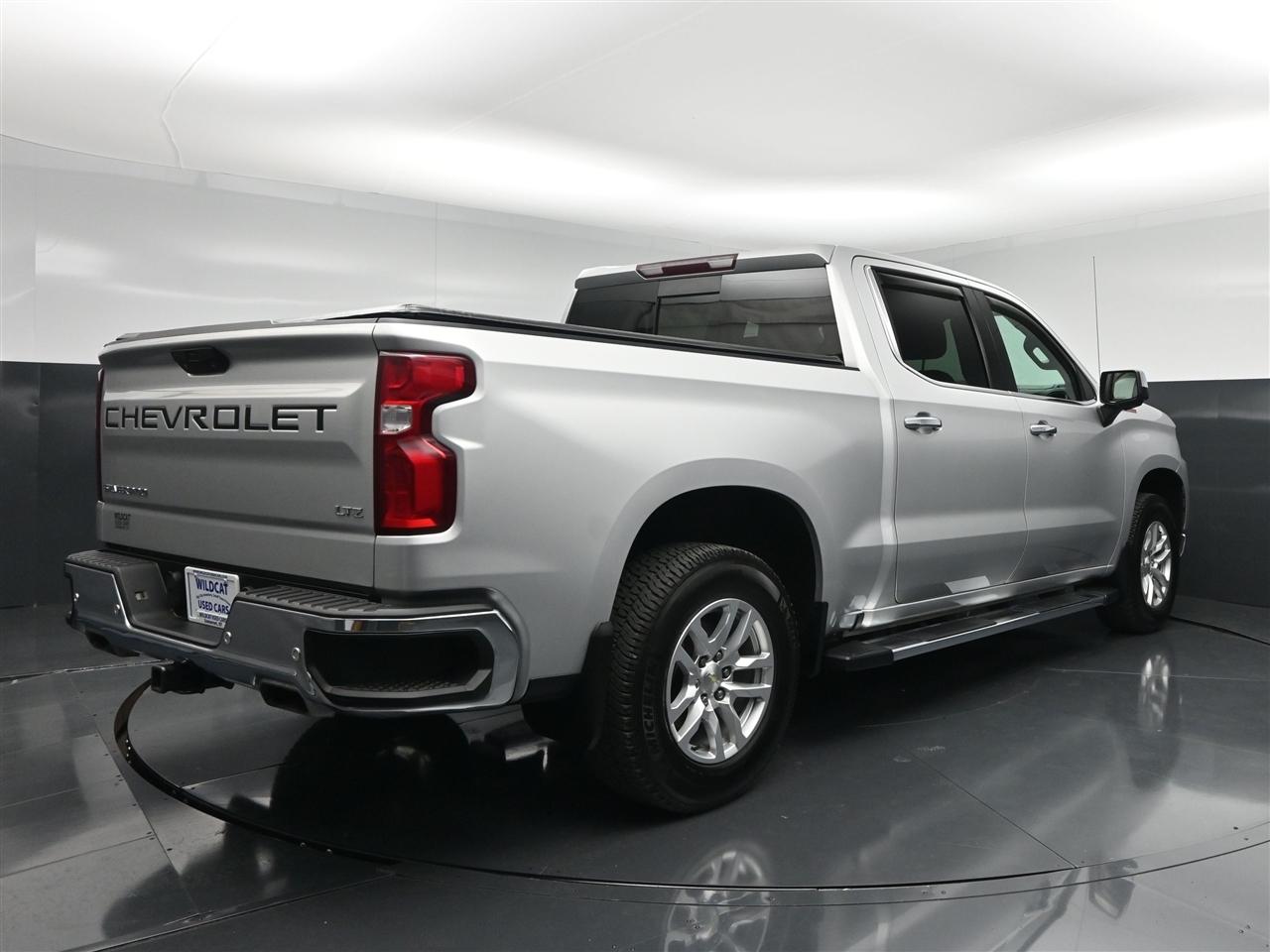 Chevrolet Silverado 1500 LTZ Crew Cab 4WD 2020