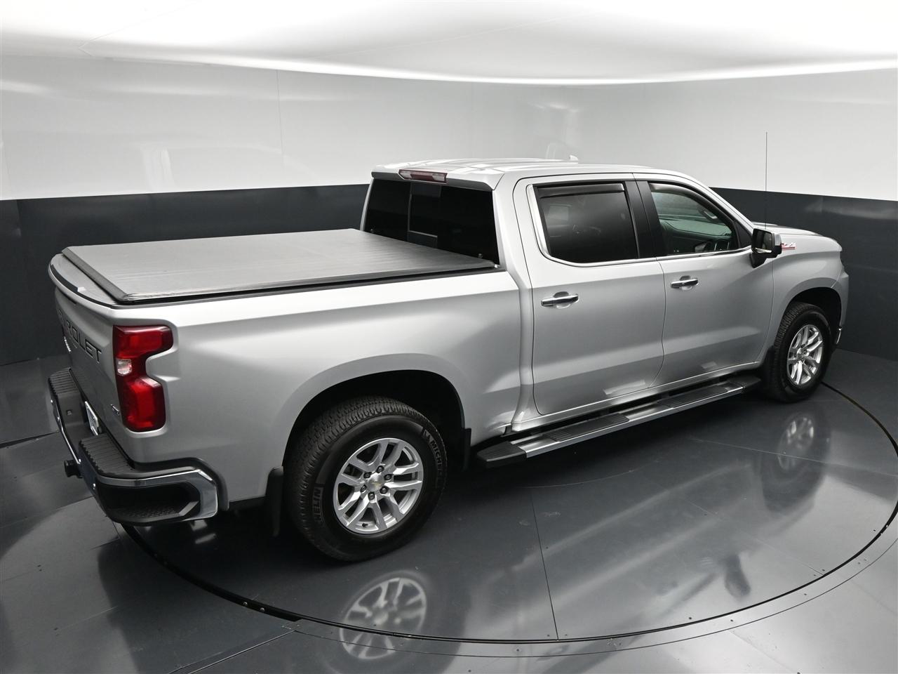 Chevrolet Silverado 1500 LTZ Crew Cab 4WD 2020