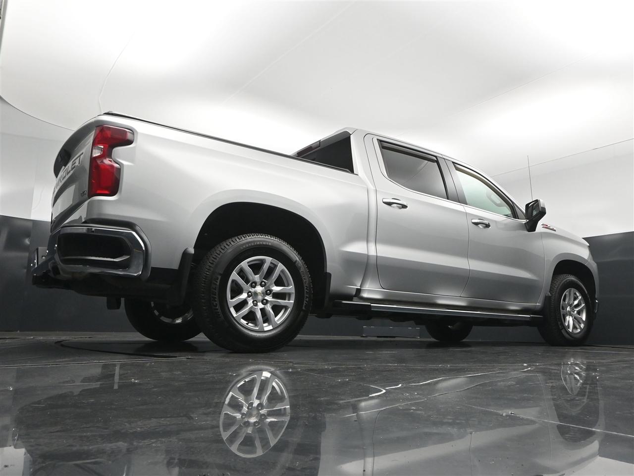 Chevrolet Silverado 1500 LTZ Crew Cab 4WD 2020