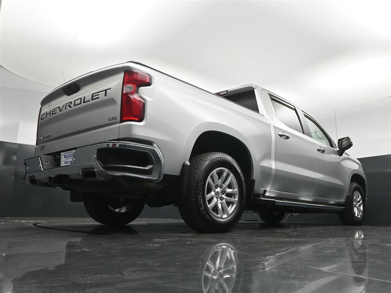 Chevrolet Silverado 1500 LTZ Crew Cab 4WD 2020