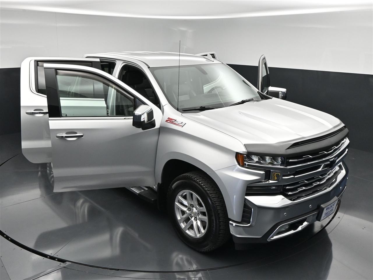 Chevrolet Silverado 1500 LTZ Crew Cab 4WD 2020