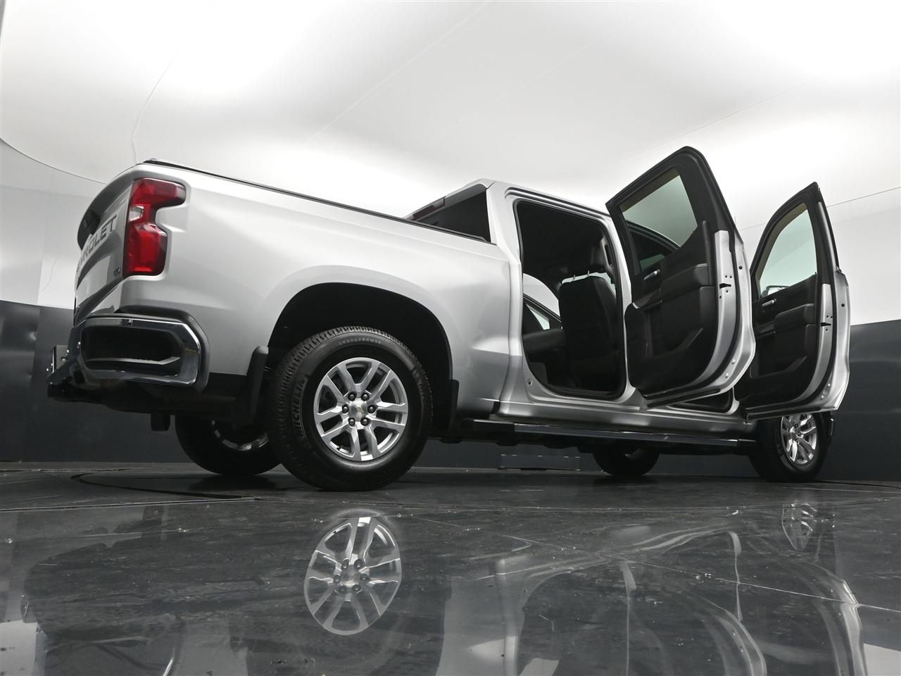 Chevrolet Silverado 1500 LTZ Crew Cab 4WD 2020