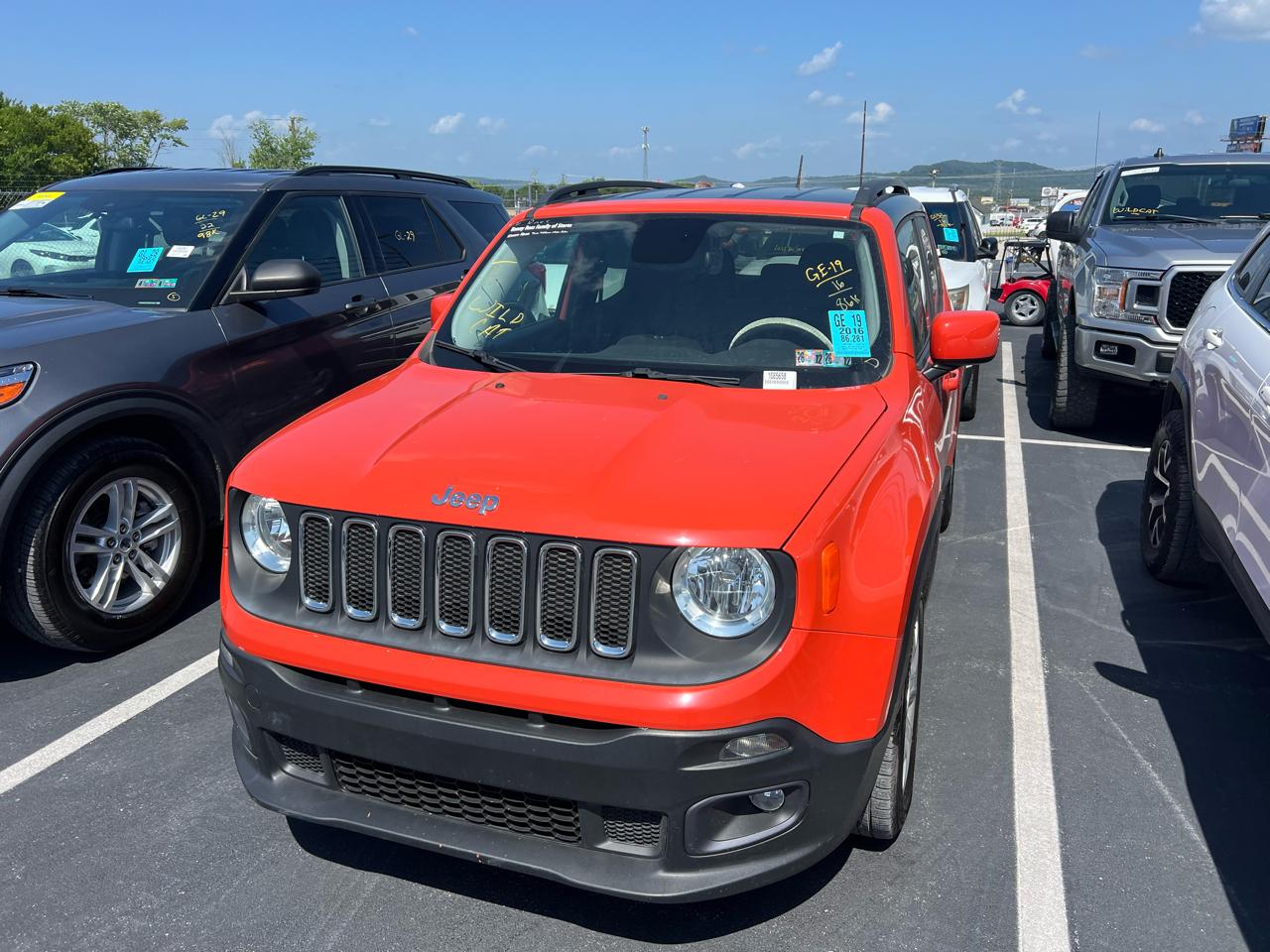 Jeep Renegade Latitude FWD 2016