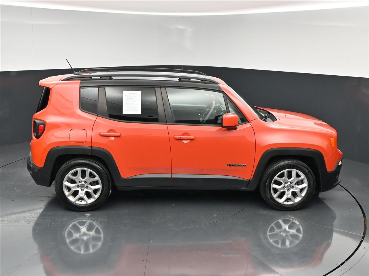 Jeep Renegade Latitude FWD 2016