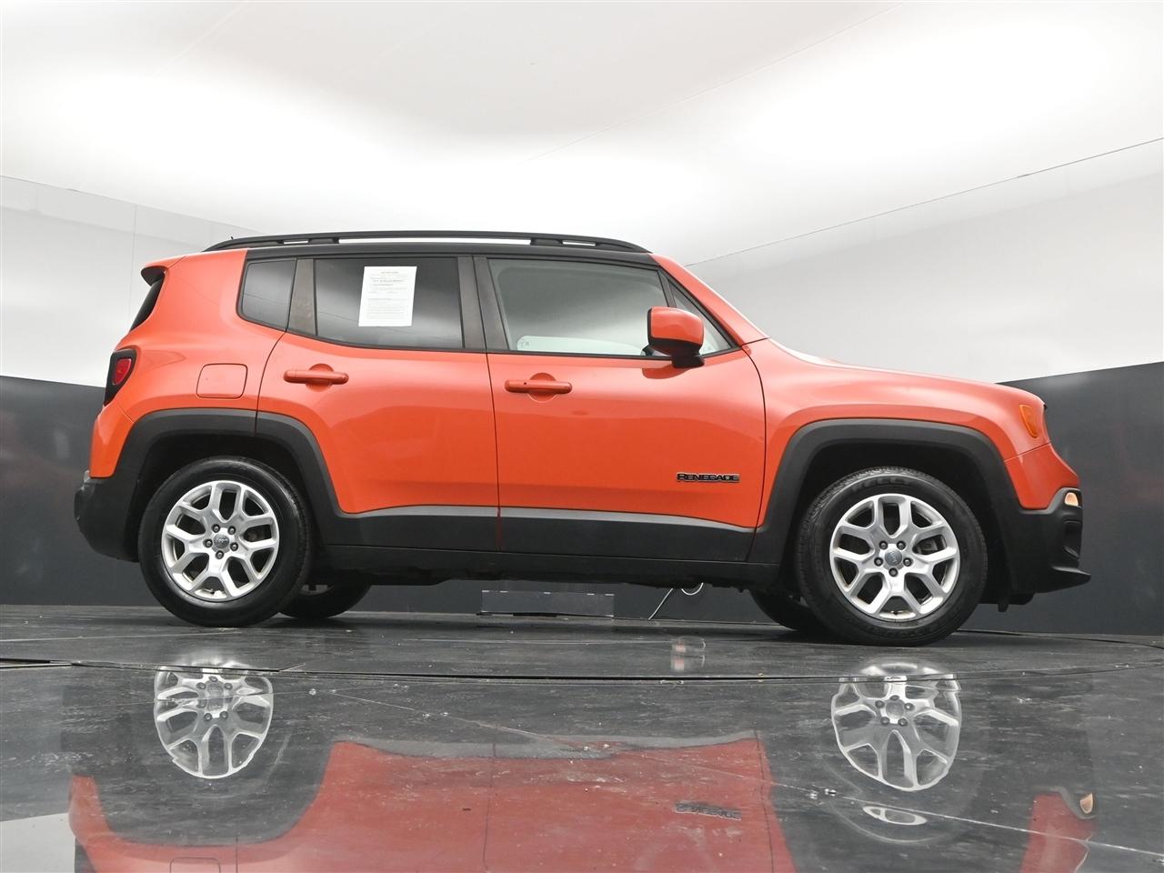 Jeep Renegade Latitude FWD 2016