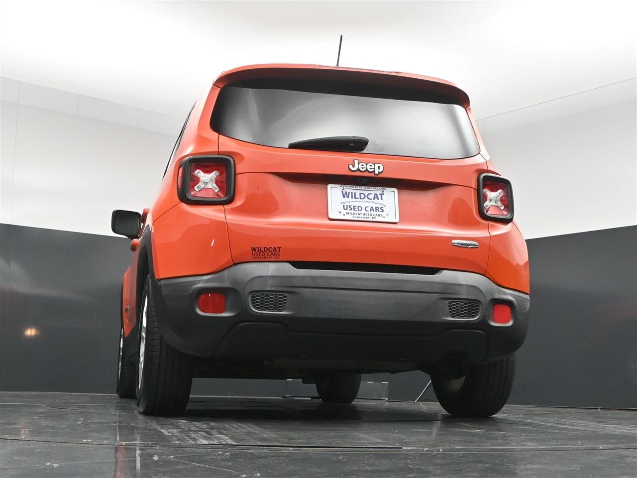 Jeep Renegade Latitude FWD 2016