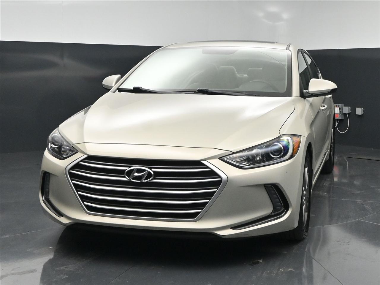 Hyundai Elantra Value Edition 6A 2017