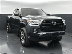 2017 Toyota Tacoma 