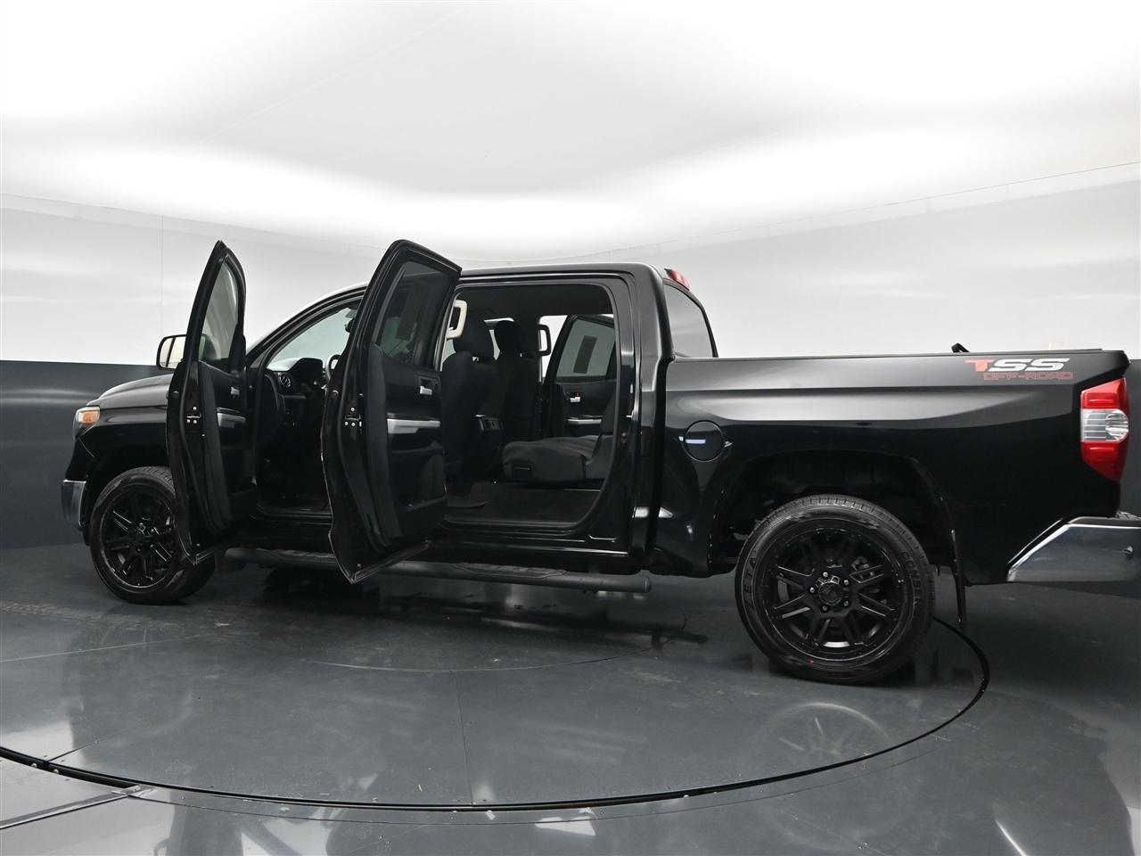 Toyota Tundra SR5 4.6L V8 CrewMax 2WD 2019