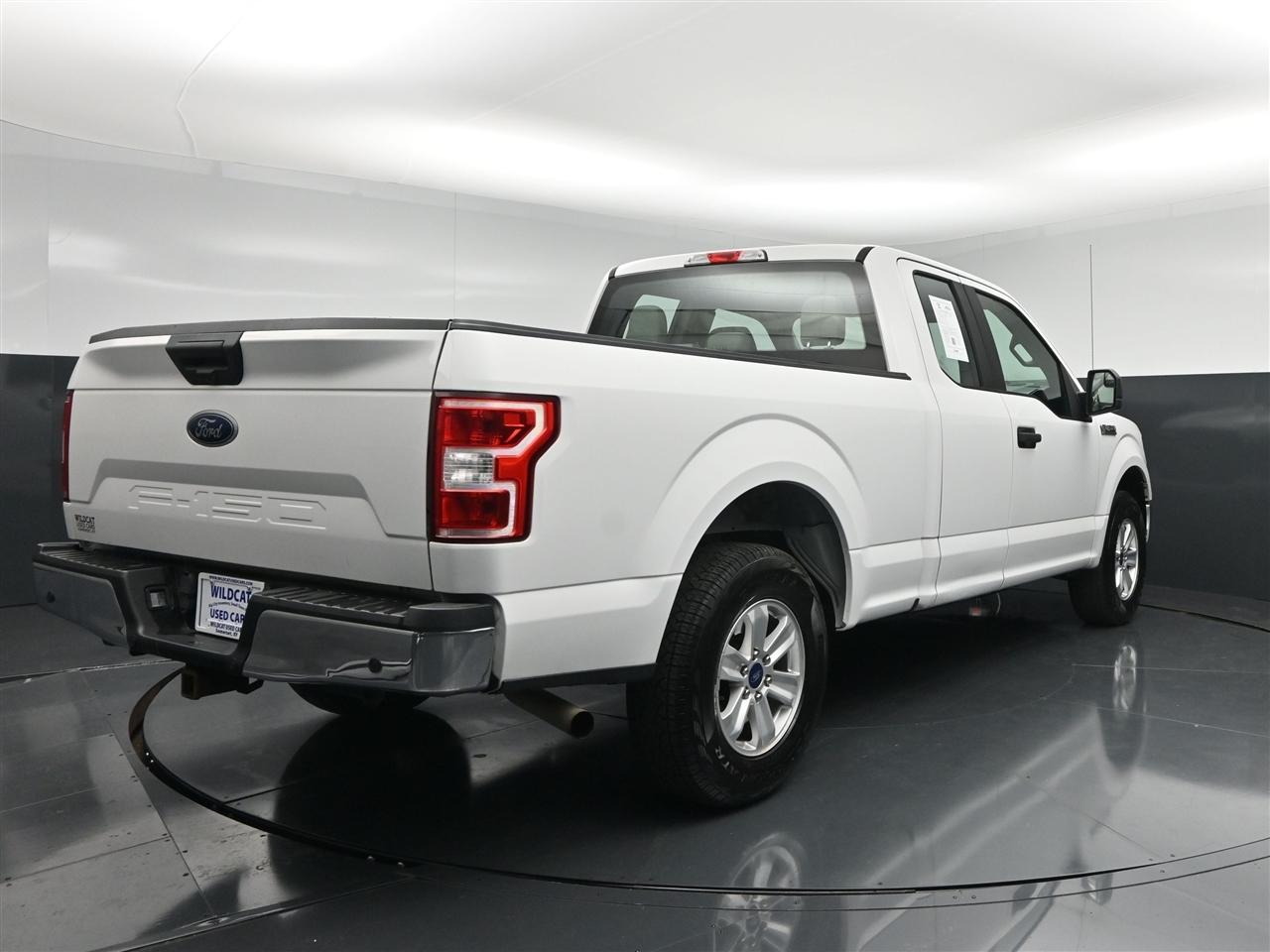 Ford F-150 XL SuperCab 8-ft. 2WD 2020