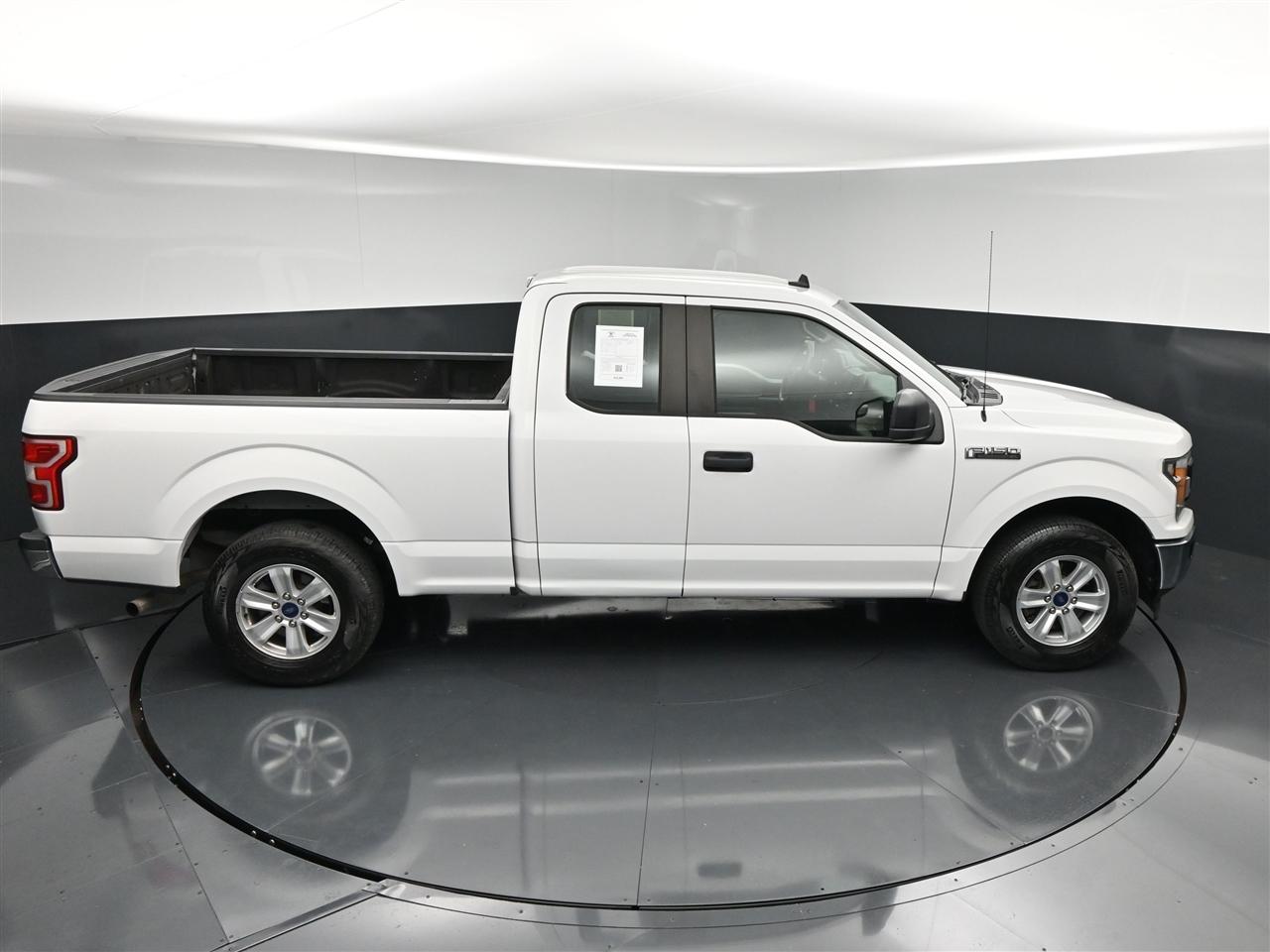 Ford F-150 XL SuperCab 8-ft. 2WD 2020