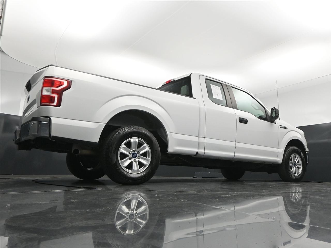 Ford F-150 XL SuperCab 8-ft. 2WD 2020