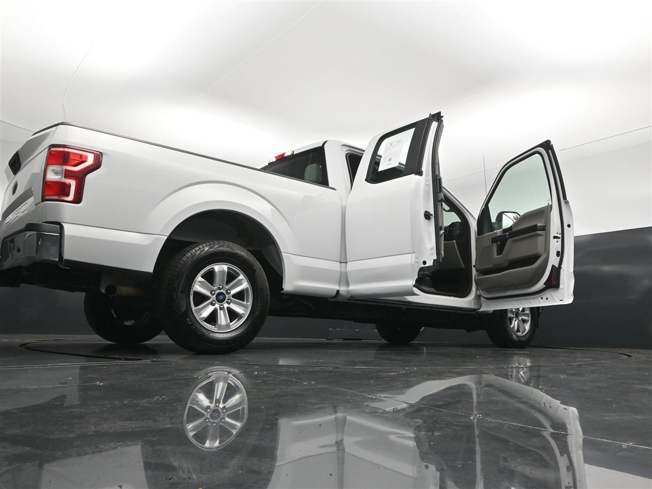 Ford F-150 XL SuperCab 8-ft. 2WD 2020
