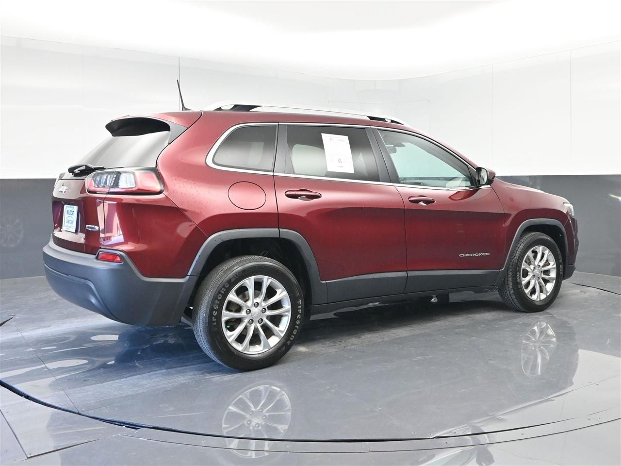 Jeep Cherokee Latitude FWD 2019
