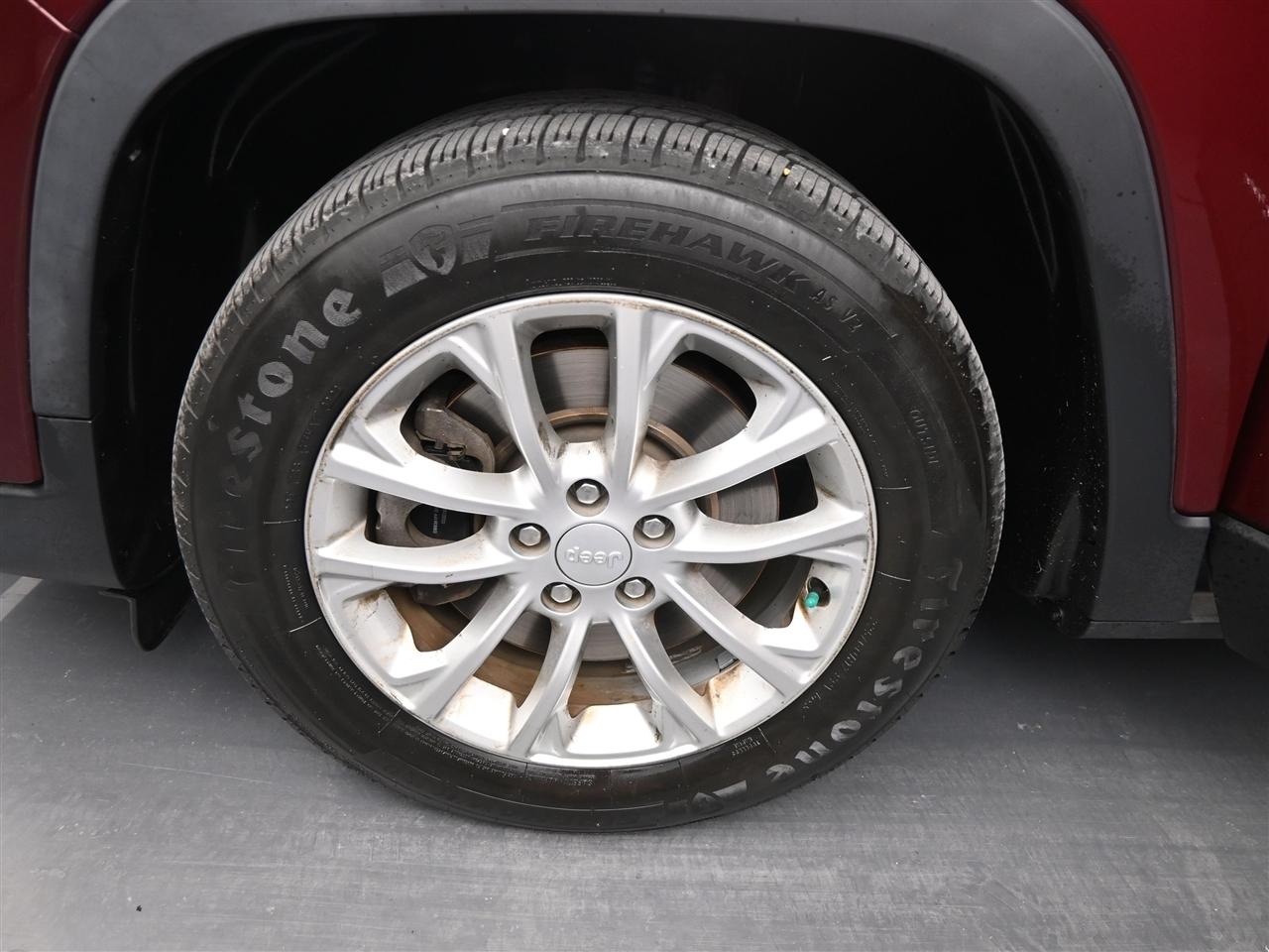 Jeep Cherokee Latitude FWD 2019