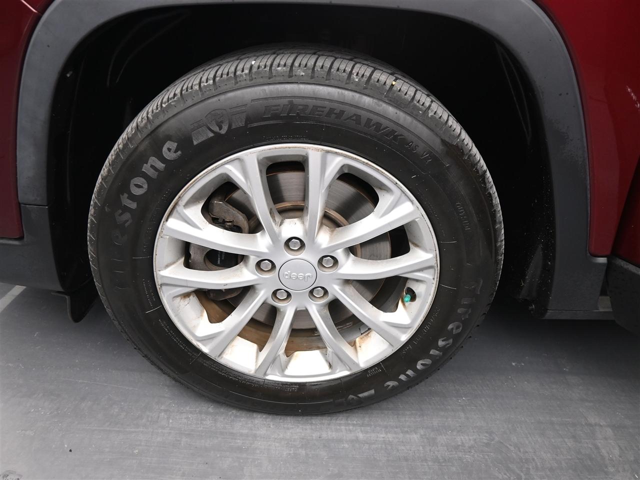 Jeep Cherokee Latitude FWD 2019